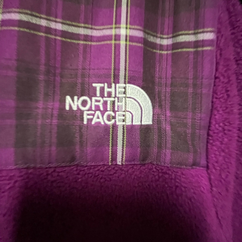 The North Face Purple Checkered Fleece Jacket - Picture 8 of 11